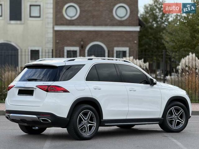 Белый Мерседес ГЛЕ-Класс, объемом двигателя 1.95 л и пробегом 75 тыс. км за 58900 $, фото 28 на Automoto.ua