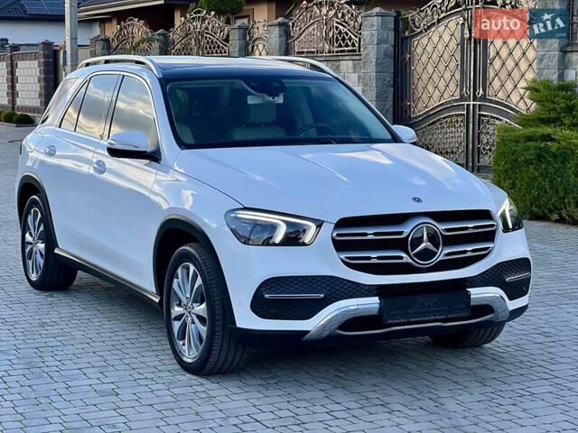 Мерседес ГЛЕ-Класс 2019 в Ровно на Automoto.ua Белый Мерседес ГЛЕ-Класс, объемом двигателя 1.95 л и пробегом 50 тыс. км за 65000 $, фото 5 на Automoto.ua