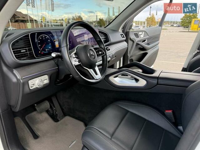 Белый Мерседес ГЛЕ-Класс, объемом двигателя 1.95 л и пробегом 75 тыс. км за 58900 $, фото 43 на Automoto.ua