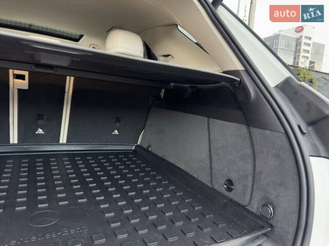 Мерседес ГЛЕ-Класс 2019 в Киеве на Automoto.ua Белый Мерседес ГЛЕ-Класс, объемом двигателя 1.99 л и пробегом 81 тыс. км за 45700 $, фото 62 на Automoto.ua