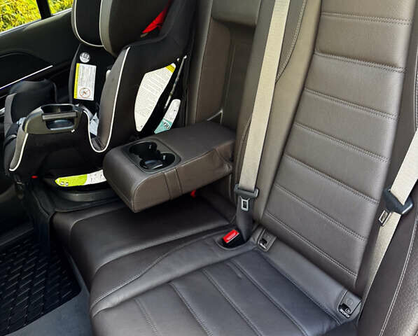 Белый Мерседес ГЛЕ-Класс, объемом двигателя 3 л и пробегом 119 тыс. км за 56000 $, фото 16 на Automoto.ua