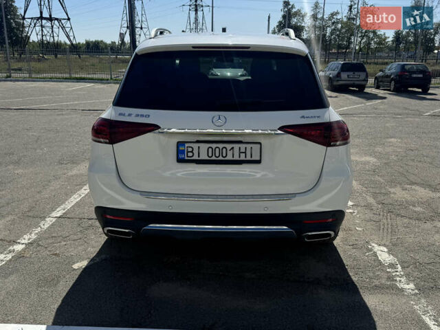 Белый Мерседес ГЛЕ-Класс, объемом двигателя 1.99 л и пробегом 49 тыс. км за 51000 $, фото 6 на Automoto.ua