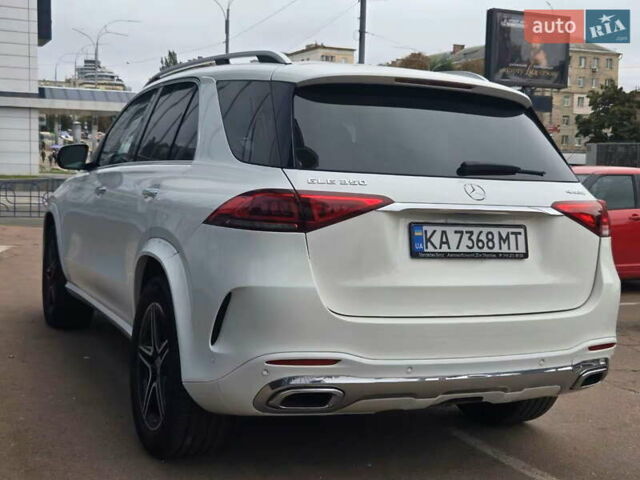 Мерседес ГЛЕ-Клас 2019 у Києві на Automoto.ua Білий Мерседес ГЛЕ-Клас, об'ємом двигуна 2 л та пробігом 133 тис. км за 49900 $, фото 9 на Automoto.ua