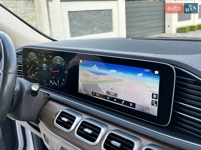 Мерседес ГЛЕ-Класс 2019 в Ровно на Automoto.ua Белый Мерседес ГЛЕ-Класс, объемом двигателя 1.95 л и пробегом 50 тыс. км за 65000 $, фото 100 на Automoto.ua