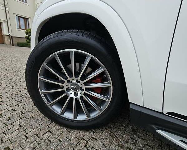 Белый Мерседес ГЛЕ-Класс, объемом двигателя 1.99 л и пробегом 92 тыс. км за 45900 $, фото 1 на Automoto.ua