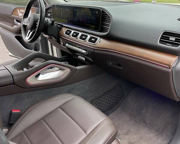 Белый Мерседес ГЛЕ-Класс, объемом двигателя 2.93 л и пробегом 110 тыс. км за 54999 $, фото 13 на Automoto.ua