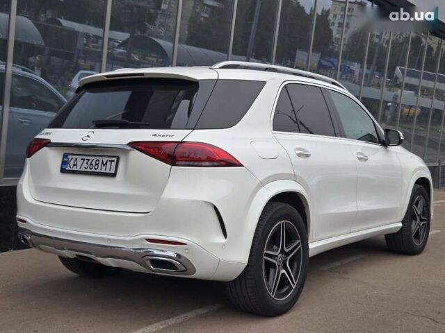 Белый Мерседес ГЛЕ-Класс, объемом двигателя 2 л и пробегом 133 тыс. км за 58900 $, фото 3 на Automoto.ua