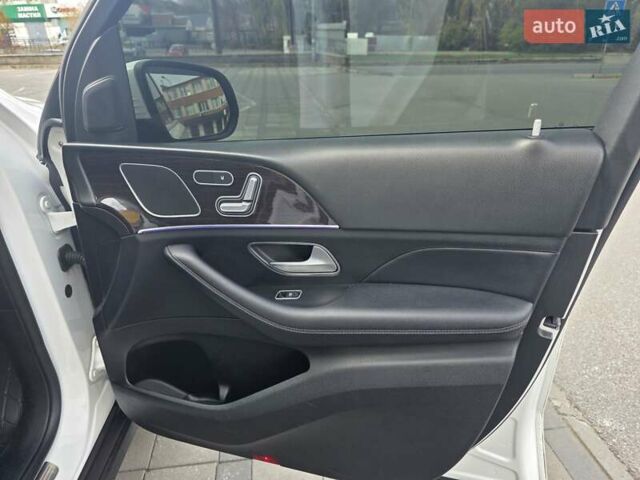 Белый Мерседес ГЛЕ-Класс, объемом двигателя 2 л и пробегом 120 тыс. км за 51800 $, фото 15 на Automoto.ua