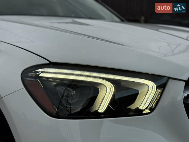 Мерседес ГЛЕ-Класс 2019 в Киеве на Automoto.ua Белый Мерседес ГЛЕ-Класс, объемом двигателя 1.99 л и пробегом 81 тыс. км за 45700 $, фото 18 на Automoto.ua