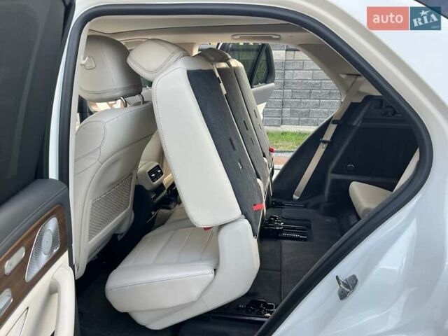 Мерседес ГЛЕ-Класс 2019 в Ровно на Automoto.ua Белый Мерседес ГЛЕ-Класс, объемом двигателя 1.95 л и пробегом 50 тыс. км за 65000 $, фото 116 на Automoto.ua