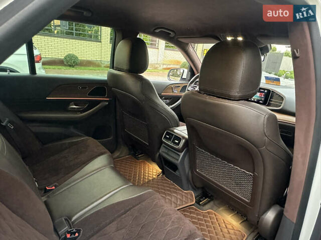 Белый Мерседес ГЛЕ-Класс, объемом двигателя 1.95 л и пробегом 171 тыс. км за 52800 $, фото 31 на Automoto.ua