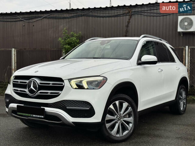 Мерседес ГЛЕ-Класс 2019 в Киеве на Automoto.ua Белый Мерседес ГЛЕ-Класс, объемом двигателя 1.99 л и пробегом 81 тыс. км за 45700 $, фото 3 на Automoto.ua