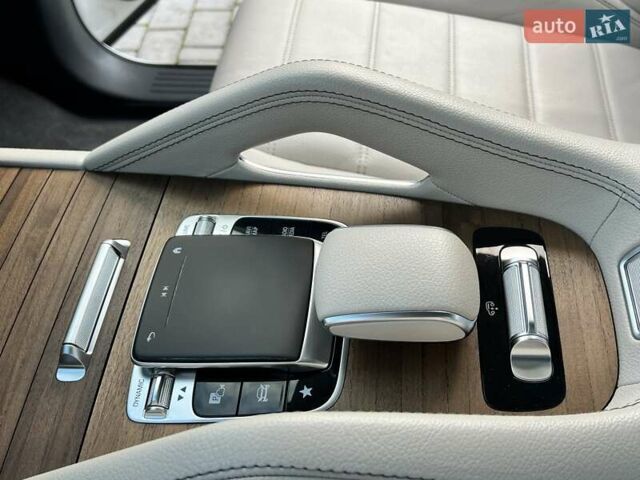 Мерседес ГЛЕ-Класс 2019 в Ровно на Automoto.ua Белый Мерседес ГЛЕ-Класс, объемом двигателя 1.95 л и пробегом 50 тыс. км за 65000 $, фото 72 на Automoto.ua