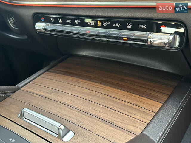 Белый Мерседес ГЛЕ-Класс, объемом двигателя 1.95 л и пробегом 171 тыс. км за 52800 $, фото 17 на Automoto.ua