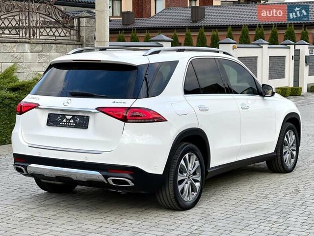 Мерседес ГЛЕ-Класс 2019 в Ровно на Automoto.ua Белый Мерседес ГЛЕ-Класс, объемом двигателя 1.95 л и пробегом 50 тыс. км за 65000 $, фото 136 на Automoto.ua