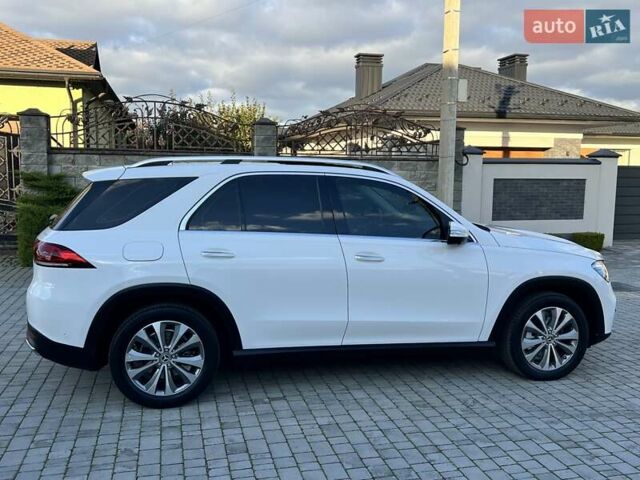 Мерседес ГЛЕ-Класс 2019 в Ровно на Automoto.ua Белый Мерседес ГЛЕ-Класс, объемом двигателя 1.95 л и пробегом 50 тыс. км за 65000 $, фото 29 на Automoto.ua