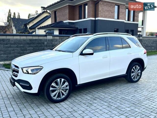 Мерседес ГЛЕ-Класс 2019 в Ровно на Automoto.ua Белый Мерседес ГЛЕ-Класс, объемом двигателя 1.95 л и пробегом 50 тыс. км за 65000 $, фото 18 на Automoto.ua