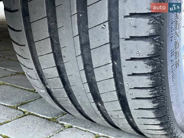 Мерседес ГЛЕ-Класс 2019 в Ровно на Automoto.ua Белый Мерседес ГЛЕ-Класс, объемом двигателя 1.95 л и пробегом 50 тыс. км за 65000 $, фото 11 на Automoto.ua