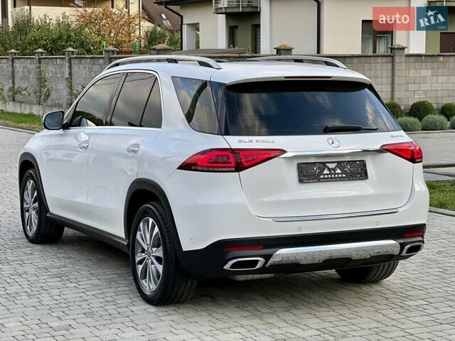 Мерседес ГЛЕ-Класс 2019 в Ровно на Automoto.ua Белый Мерседес ГЛЕ-Класс, объемом двигателя 1.95 л и пробегом 50 тыс. км за 65000 $, фото 133 на Automoto.ua