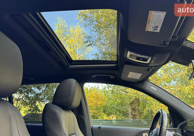 Белый Мерседес ГЛЕ-Класс, объемом двигателя 1.99 л и пробегом 49 тыс. км за 51000 $, фото 29 на Automoto.ua