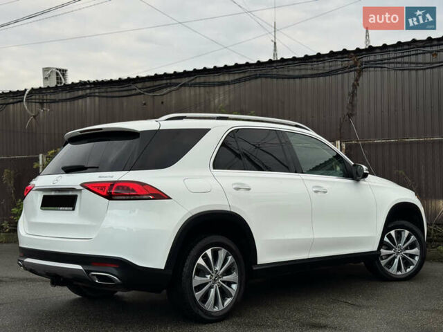 Мерседес ГЛЕ-Класс 2019 в Киеве на Automoto.ua Белый Мерседес ГЛЕ-Класс, объемом двигателя 1.99 л и пробегом 81 тыс. км за 45700 $, фото 21 на Automoto.ua