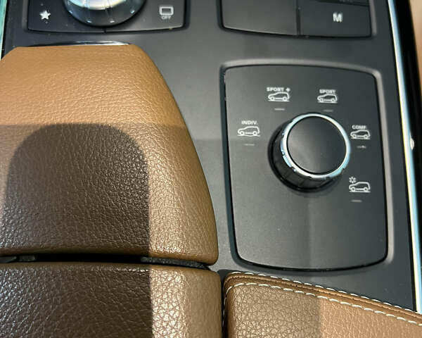 Білий Мерседес ГЛЕ-Клас, об'ємом двигуна 3 л та пробігом 119 тис. км за 49000 $, фото 28 на Automoto.ua