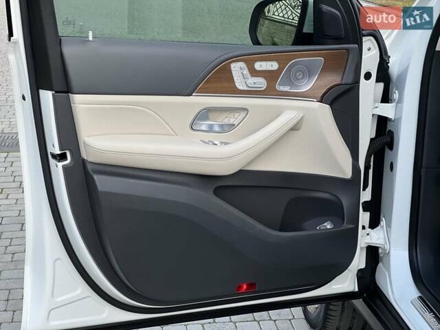 Мерседес ГЛЕ-Класс 2019 в Ровно на Automoto.ua Белый Мерседес ГЛЕ-Класс, объемом двигателя 1.95 л и пробегом 50 тыс. км за 65000 $, фото 38 на Automoto.ua