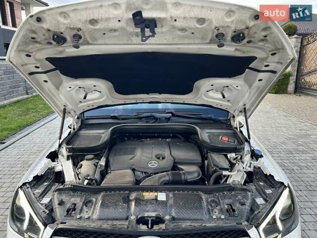 Мерседес ГЛЕ-Класс 2019 в Ровно на Automoto.ua Белый Мерседес ГЛЕ-Класс, объемом двигателя 1.95 л и пробегом 50 тыс. км за 65000 $, фото 121 на Automoto.ua