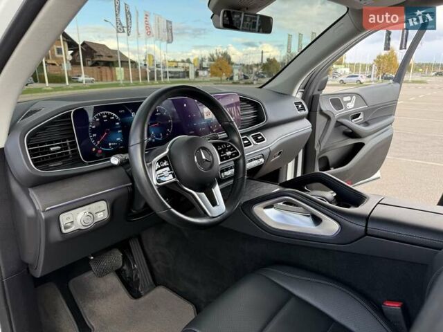 Белый Мерседес ГЛЕ-Класс, объемом двигателя 1.95 л и пробегом 75 тыс. км за 58900 $, фото 42 на Automoto.ua