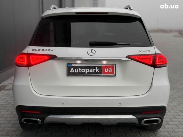 Білий Мерседес ГЛЕ-Клас, об'ємом двигуна 2 л та пробігом 192 тис. км за 49490 $, фото 28 на Automoto.ua
