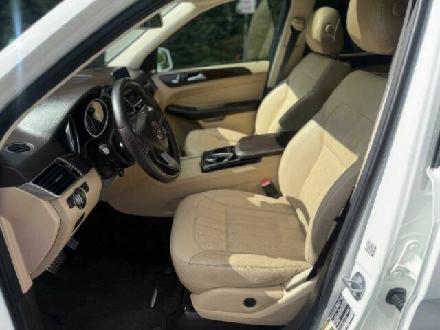 Белый Мерседес ГЛЕ-Класс, объемом двигателя 3 л и пробегом 36 тыс. км за 29000 $, фото 7 на Automoto.ua