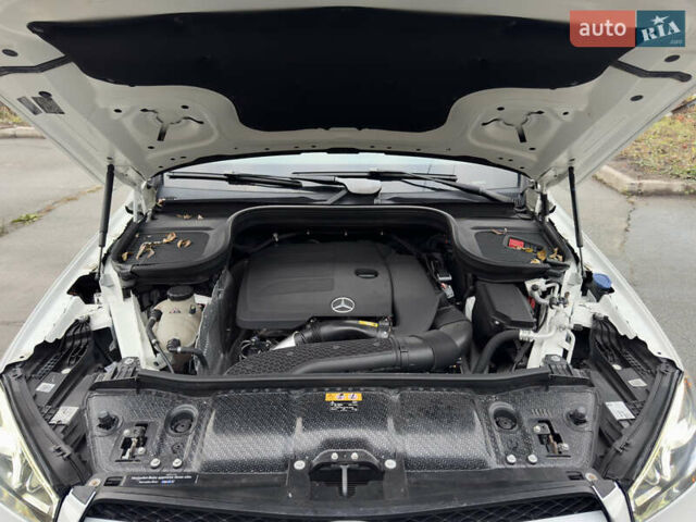 Мерседес ГЛЕ-Класс 2019 в Киеве на Automoto.ua Белый Мерседес ГЛЕ-Класс, объемом двигателя 1.99 л и пробегом 81 тыс. км за 45700 $, фото 93 на Automoto.ua