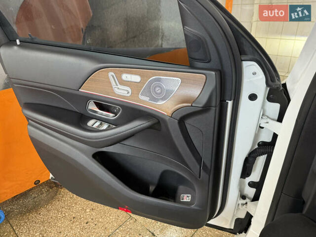 Мерседес ГЛЕ-Класс 2019 в Полтаве на Automoto.ua Белый Мерседес ГЛЕ-Класс, объемом двигателя 1.95 л и пробегом 82 тыс. км за 53000 $, фото 15 на Automoto.ua