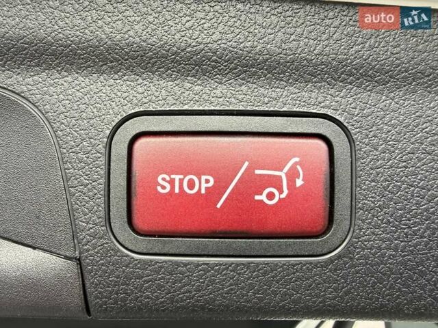 Белый Мерседес ГЛЕ-Класс, объемом двигателя 1.95 л и пробегом 75 тыс. км за 58900 $, фото 66 на Automoto.ua