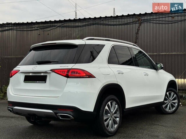 Мерседес ГЛЕ-Класс 2019 в Киеве на Automoto.ua Белый Мерседес ГЛЕ-Класс, объемом двигателя 1.99 л и пробегом 81 тыс. км за 45700 $, фото 20 на Automoto.ua