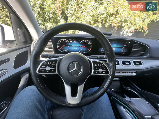 Мерседес ГЛЕ-Класс 2019 в Одессе на Automoto.ua Белый Мерседес ГЛЕ-Класс, объемом двигателя 1.95 л и пробегом 160 тыс. км за 50500 $, фото 10 на Automoto.ua