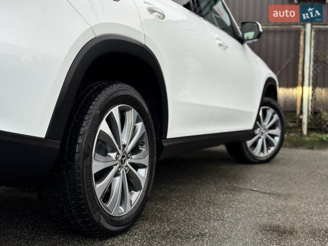 Мерседес ГЛЕ-Класс 2019 в Киеве на Automoto.ua Белый Мерседес ГЛЕ-Класс, объемом двигателя 1.99 л и пробегом 81 тыс. км за 45700 $, фото 23 на Automoto.ua