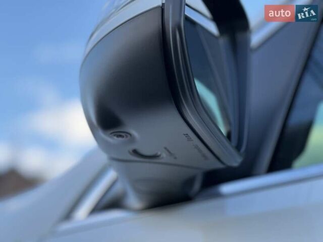 Мерседес ГЛЕ-Класс 2019 в Ровно на Automoto.ua Белый Мерседес ГЛЕ-Класс, объемом двигателя 1.95 л и пробегом 50 тыс. км за 65000 $, фото 17 на Automoto.ua