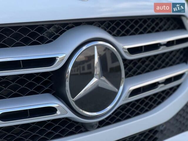 Мерседес ГЛЕ-Класс 2019 в Ровно на Automoto.ua Белый Мерседес ГЛЕ-Класс, объемом двигателя 1.95 л и пробегом 50 тыс. км за 65000 $, фото 7 на Automoto.ua