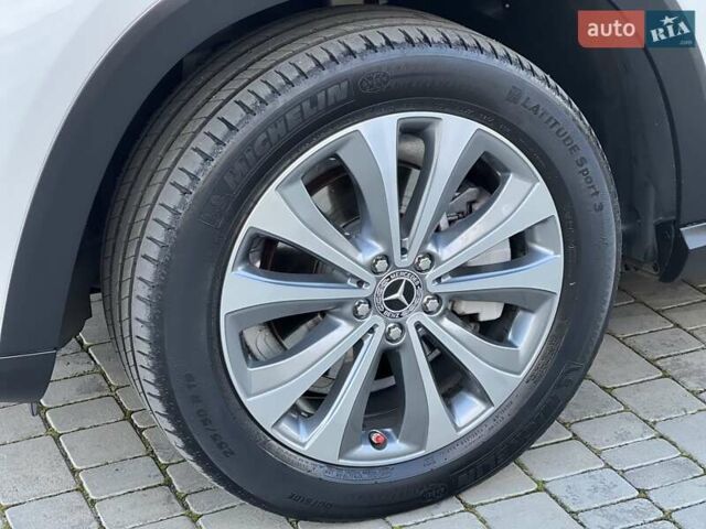 Мерседес ГЛЕ-Класс 2019 в Ровно на Automoto.ua Белый Мерседес ГЛЕ-Класс, объемом двигателя 1.95 л и пробегом 50 тыс. км за 65000 $, фото 10 на Automoto.ua