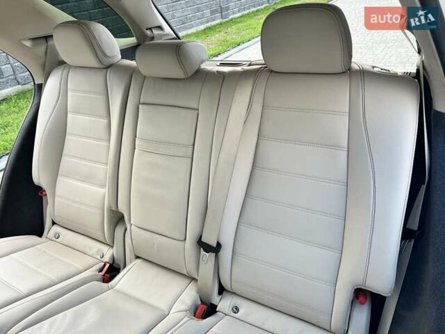 Мерседес ГЛЕ-Класс 2019 в Ровно на Automoto.ua Белый Мерседес ГЛЕ-Класс, объемом двигателя 1.95 л и пробегом 50 тыс. км за 65000 $, фото 85 на Automoto.ua