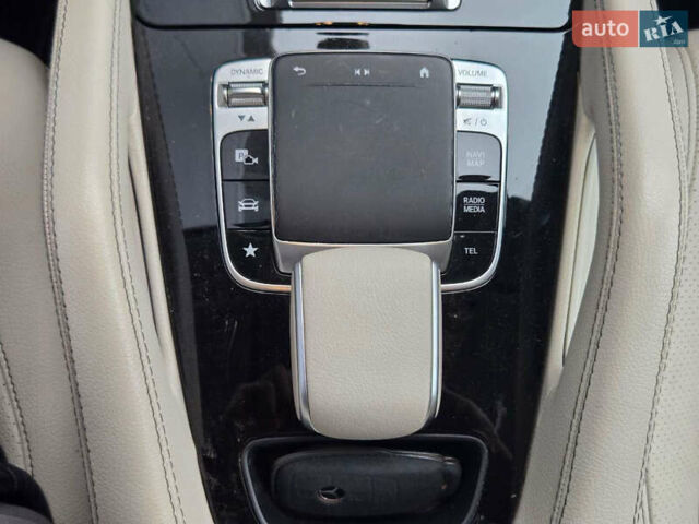 Мерседес ГЛЕ-Клас 2019 у Києві на Automoto.ua Білий Мерседес ГЛЕ-Клас, об'ємом двигуна 2 л та пробігом 133 тис. км за 49900 $, фото 20 на Automoto.ua