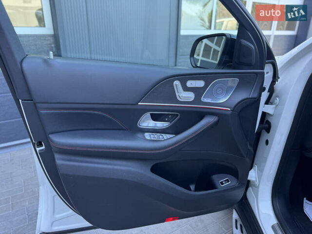 Мерседес ГЛЕ-Класс 2020 в Мукачеве на Automoto.ua Белый Мерседес ГЛЕ-Класс, объемом двигателя 3 л и пробегом 133 тыс. км за 73000 $, фото 58 на Automoto.ua