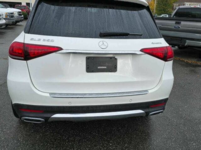 Белый Мерседес ГЛЕ-Класс, объемом двигателя 2 л и пробегом 46 тыс. км за 28000 $, фото 4 на Automoto.ua