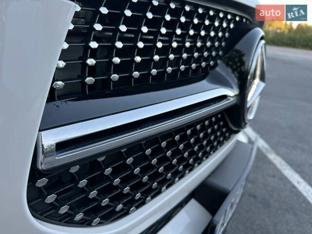 Мерседес ГЛЕ-Класс 2020 в Житомире на Automoto.ua Белый Мерседес ГЛЕ-Класс, объемом двигателя 1.99 л и пробегом 57 тыс. км за 45500 $, фото 29 на Automoto.ua