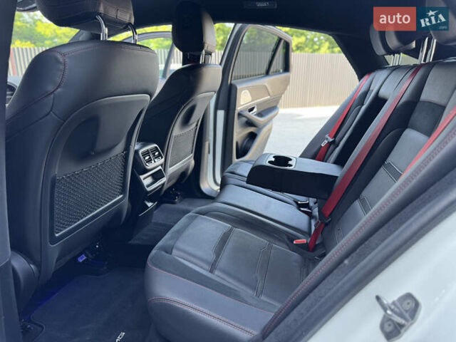 Мерседес ГЛЕ-Класс 2020 в Мукачеве на Automoto.ua Белый Мерседес ГЛЕ-Класс, объемом двигателя 3 л и пробегом 133 тыс. км за 73000 $, фото 61 на Automoto.ua