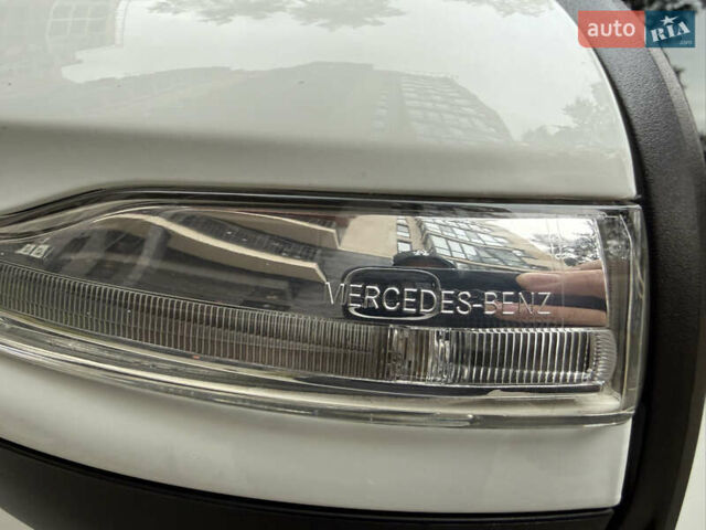 Білий Мерседес ГЛЕ-Клас, об'ємом двигуна 2 л та пробігом 70 тис. км за 48888 $, фото 37 на Automoto.ua