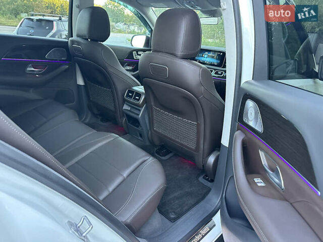 Мерседес ГЛЕ-Класс 2020 в Житомире на Automoto.ua Белый Мерседес ГЛЕ-Класс, объемом двигателя 1.99 л и пробегом 57 тыс. км за 45500 $, фото 85 на Automoto.ua