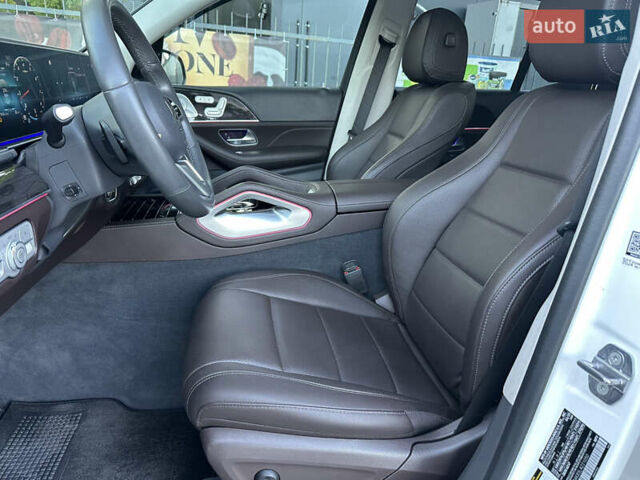 Білий Мерседес ГЛЕ-Клас, об'ємом двигуна 2 л та пробігом 60 тис. км за 42950 $, фото 74 на Automoto.ua