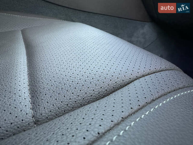 Мерседес ГЛЕ-Класс 2020 в Житомире на Automoto.ua Белый Мерседес ГЛЕ-Класс, объемом двигателя 1.99 л и пробегом 57 тыс. км за 45500 $, фото 97 на Automoto.ua